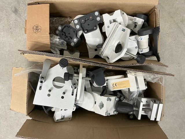 Barco - monitor - afbeelding 5 van  5