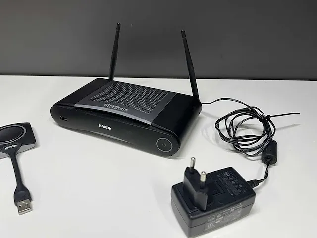 Barco clickshare cse-200 - draadloos presentatiesysteem - afbeelding 3 van  7