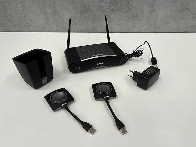 Barco clickshare cse-200 - draadloos presentatiesysteem - afbeelding 1 van  10