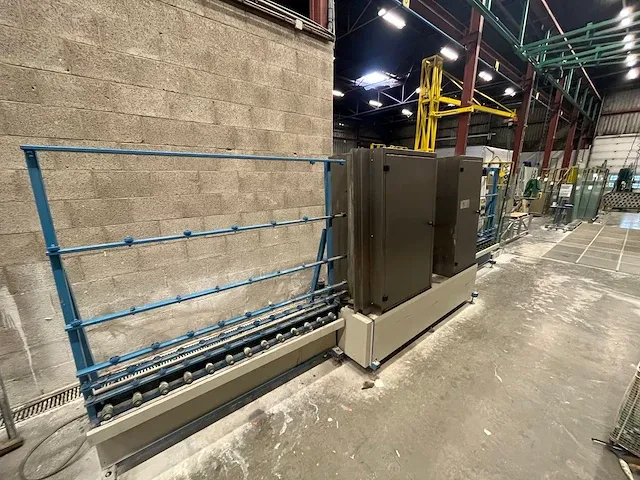 Baretta verticale glas was- en reinigingsmachine - afbeelding 7 van  16
