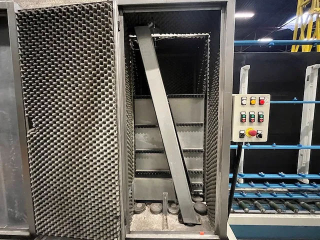 Baretta verticale glas was- en reinigingsmachine - afbeelding 14 van  16
