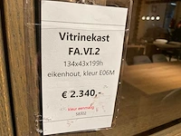 Bari eiken vitrinekast - afbeelding 6 van  7