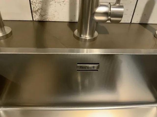 Barletti / kitchenaid / bora rechte keuken met l vormig werkeiland - afbeelding 3 van  53