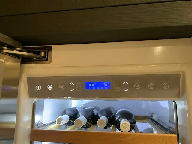 Barletti / kitchenaid / bora rechte keuken met l vormig werkeiland - afbeelding 6 van  53