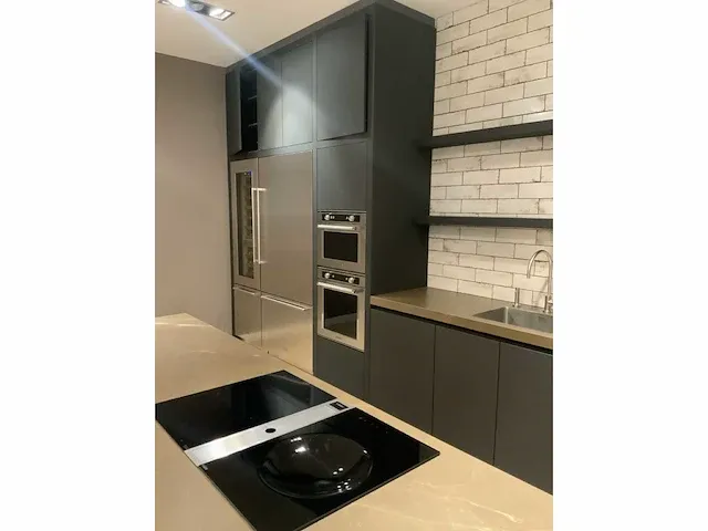 Barletti / kitchenaid / bora rechte keuken met l vormig werkeiland - afbeelding 49 van  53