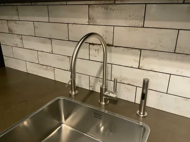 Barletti / kitchenaid / bora rechte keuken met l vormig werkeiland - afbeelding 53 van  53