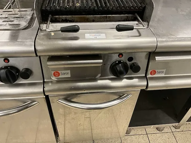 Baron 9gli/g400 lavasteen gasgrill - afbeelding 5 van  7