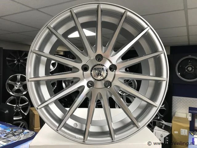 Barotelli st-4 aluminium velgenset - 5x112 8.5j et35 - afbeelding 1 van  1