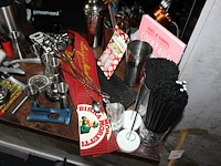 Barproducten w.o. koelers, rietjes, maatbekers, afdruipmatten, etc.. - afbeelding 2 van  3