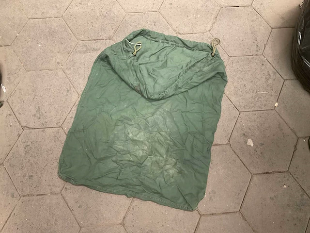 Barracks bag (17x) - afbeelding 2 van  3