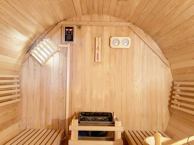 Barrelsauna rond - 200x240 cm - met kachel - afbeelding 3 van  4