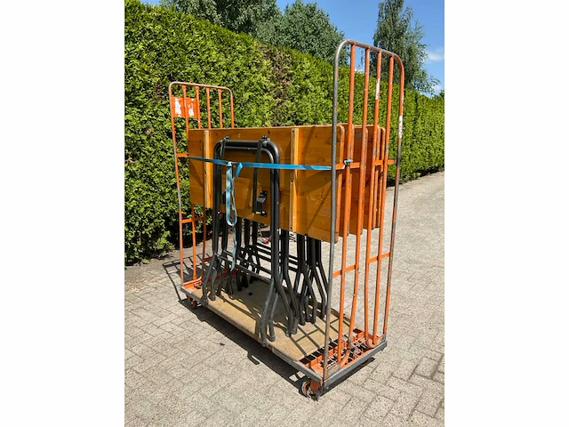 Bartafel (160x60cm) in transportkar (5x) - afbeelding 11 van  11