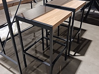 Bartafel met 2x kruk en bankje - afbeelding 5 van  6