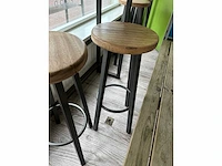 Bartafel met 4 krukken - afbeelding 3 van  4