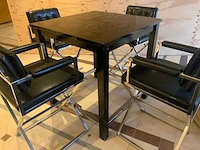 Bartafel met 4 krukken - afbeelding 6 van  10