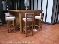 Bartafel met 4x barkruk - afbeelding 1 van  8