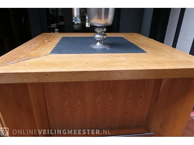 Bartafel met 4x barkruk - afbeelding 4 van  8