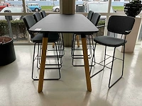 Bartafel met stoelen - afbeelding 3 van  6