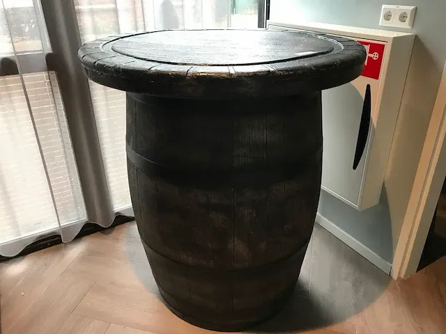 Bartafel - afbeelding 1 van  4