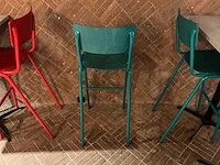 Bartafels met 20 barstoelen - afbeelding 4 van  7