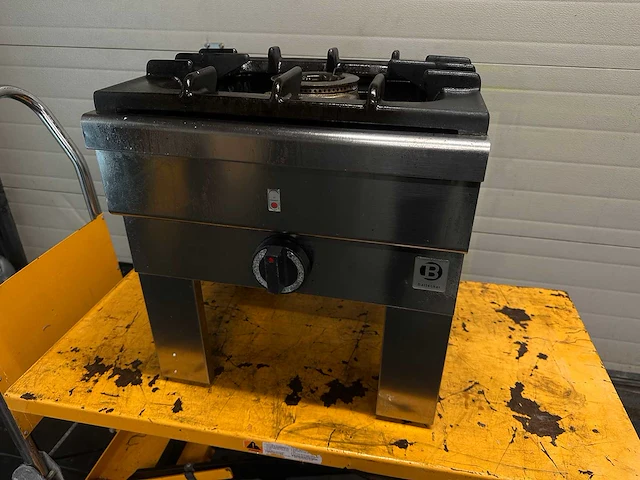 Bartscher 31 fogvg n-ce hokker - afbeelding 1 van  4