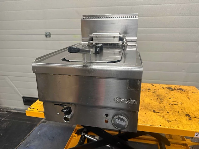 Bartscher fqe-41 friteuse - afbeelding 1 van  5
