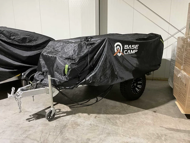 Base camp caravan - afbeelding 4 van  5