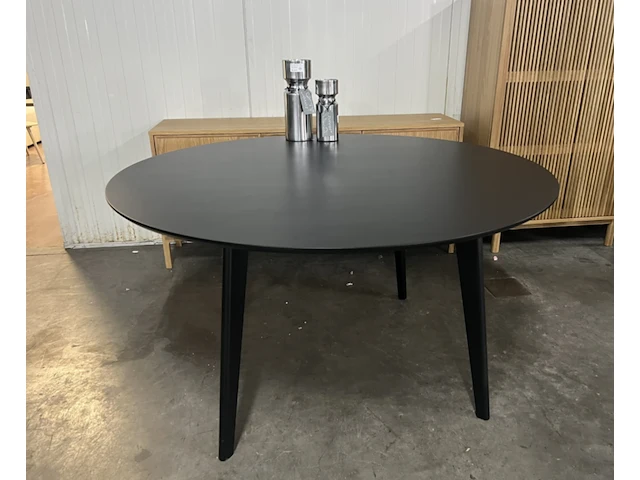 Basic crow eettafel - ø 140 cm , by fonq , zwart - afbeelding 1 van  4