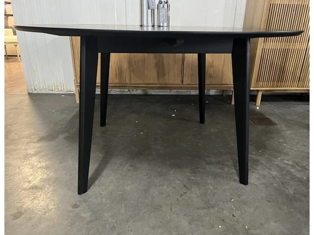 Basic crow eettafel - ø 140 cm , by fonq , zwart - afbeelding 3 van  4