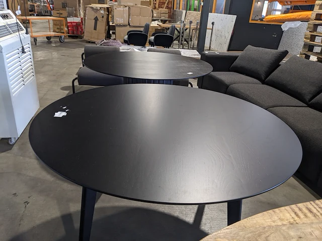Basic crow eettafel - ø 140 cm , by fonq , zwart - afbeelding 4 van  4