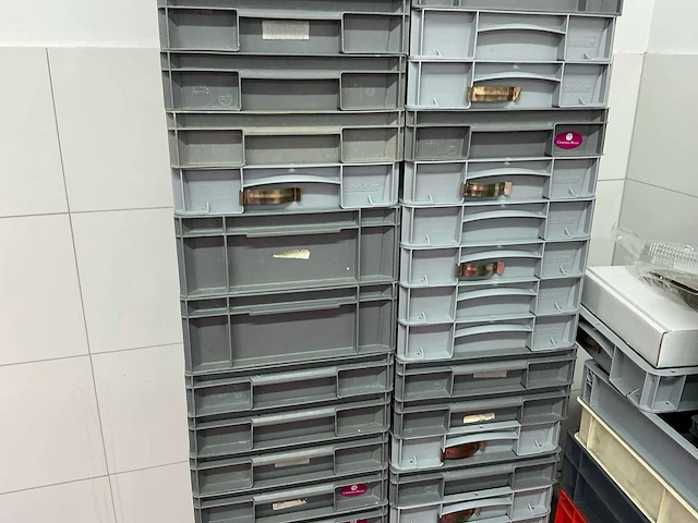 Basicline / allibert partij stapelkratten - afbeelding 3 van  9