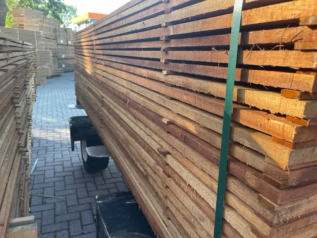 Basralocus hardhouten beschoeiingsplanken 20x200mm, lengte 350cm (125x) - afbeelding 2 van  3
