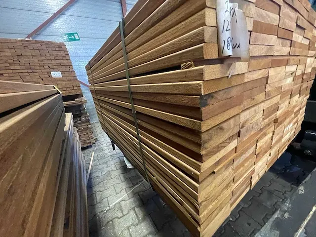 Basralocus hardhouten planken geschaafd 21x145mm, lengte 125cm (189x) - afbeelding 2 van  3