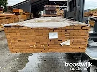 Basralocus hardhouten regels geschaafd 27x42mm, lengte 430cm - afbeelding 2 van  2