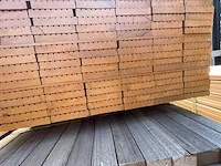 Basralocus prime hardhouten dekdelen 27x145mm, lengte 185cm (154x) - afbeelding 2 van  2