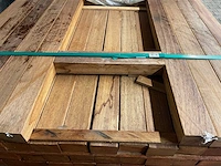 Basralocus regels geschaafd 2750x68x45mm (51x) - afbeelding 1 van  3
