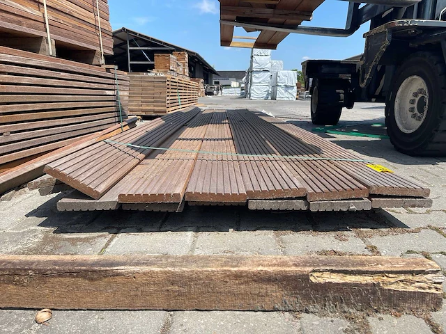 Basralocus vlonderplanken 4300x145x21mm (14x) - afbeelding 3 van  3