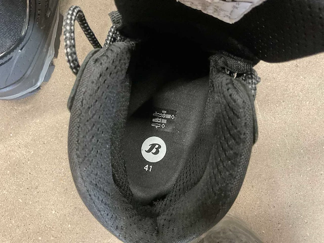 Bata industries basalt paar werkschoenen (maat 41) - afbeelding 4 van  4