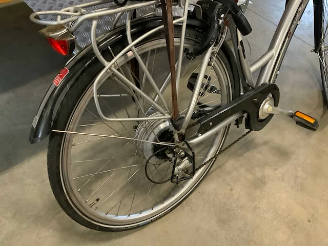 Batavis e-liner elektrische damesfiets - afbeelding 6 van  8