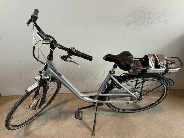Batavus - dames - elektrische fiets - afbeelding 3 van  7