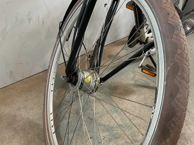 Batavus - flyng - transporter - herenfiets - afbeelding 4 van  6
