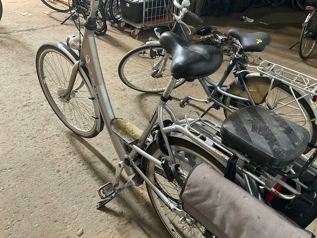 Batavus damesfiets (3x) - afbeelding 12 van  12