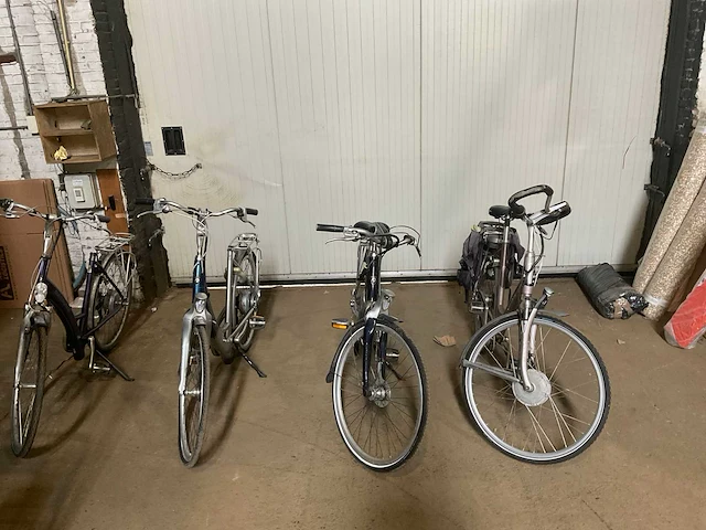 Batavus elektrische fiets (4x) - afbeelding 9 van  16