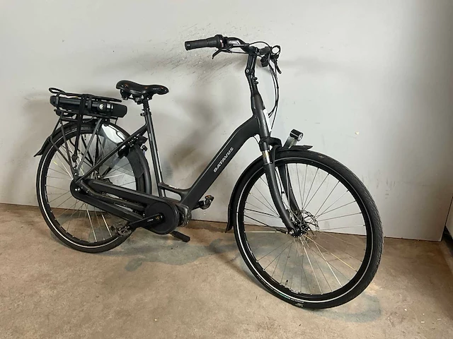 Batavus finez elektrische fiets - afbeelding 1 van  9