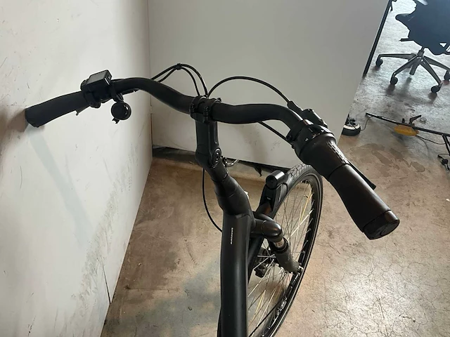 Batavus finez elektrische fiets - afbeelding 7 van  9