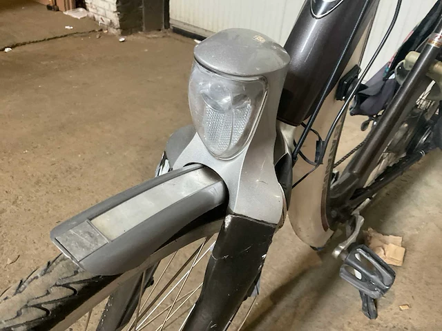 Batavus volta deluxe elektrische fiets - afbeelding 2 van  14