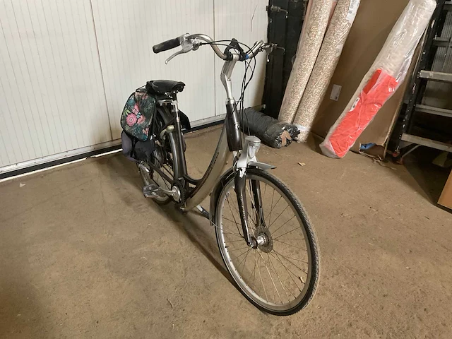 Batavus volta deluxe elektrische fiets - afbeelding 8 van  14