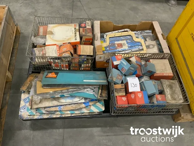 Batch auto onderdelen - afbeelding 1 van  5