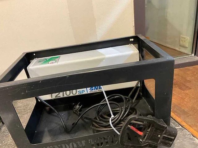Batterij lader gnb, 24v 40a transport case, wit, bouwjaar 2017 - afbeelding 2 van  2