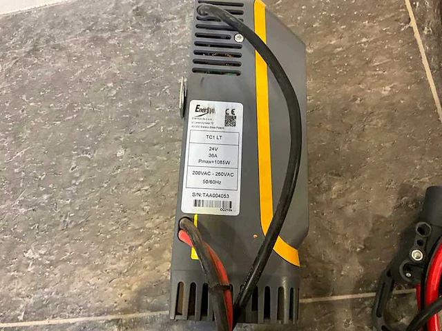 Batterij lader hawker, 24v 36a, grijs - afbeelding 3 van  3
